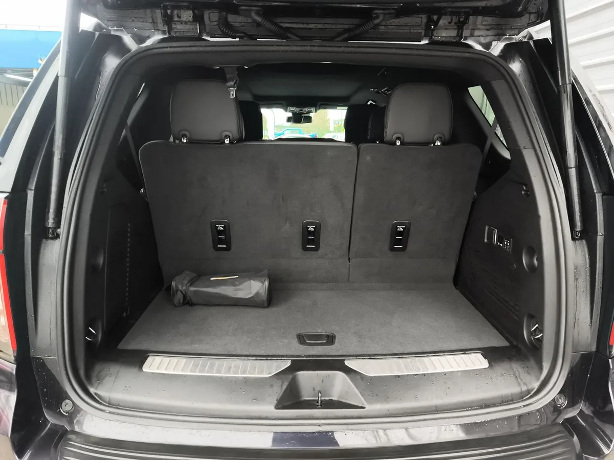 Chevrolet Tahoe 5.3 Z71 4wd At 5p año 2024