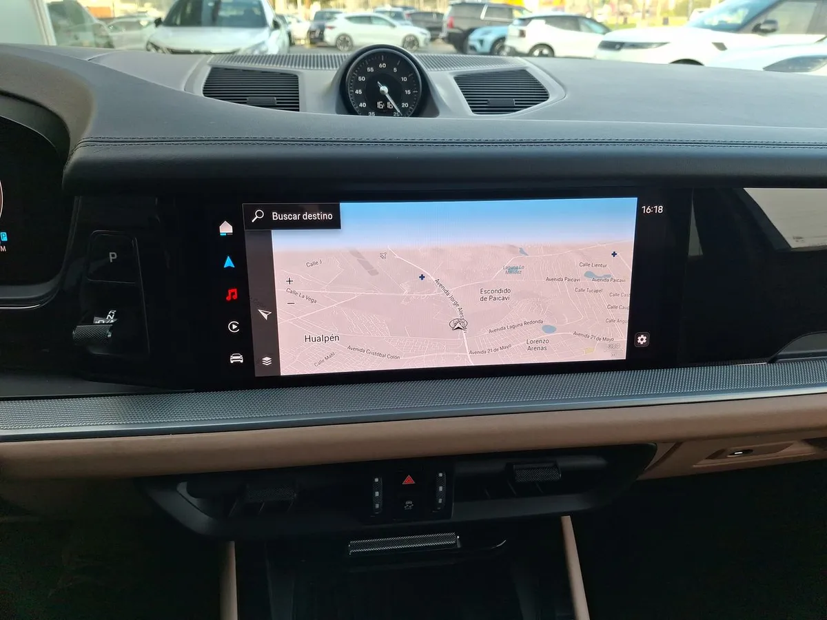 Porsche Cayenne 3.0 E-Hybrid Coupe 4x4 At 5p año 2025