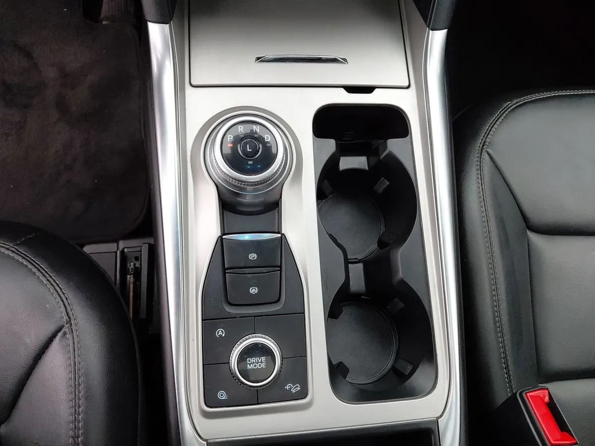 Ford Explorer 2.3 Ecoboost Xlt 4x4 At 5p año 2024