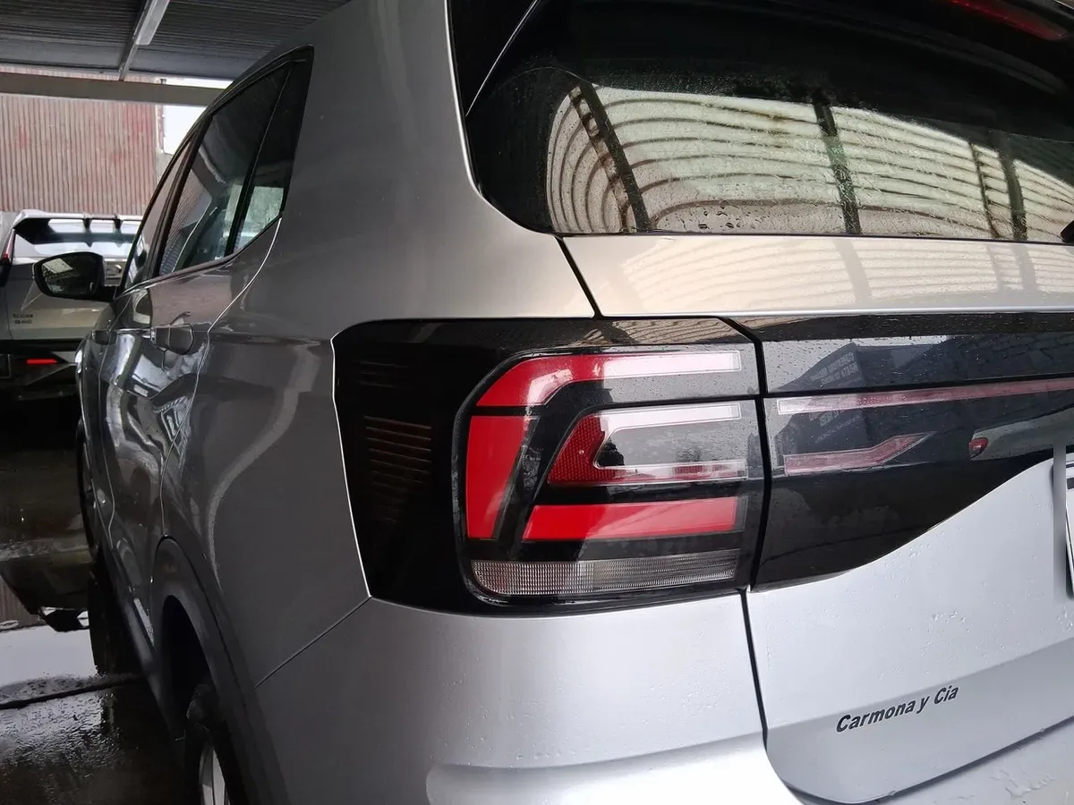 Volkswagen T-Cross 1.0 Tsi Trendline 4x2 5mt 5p año 2024