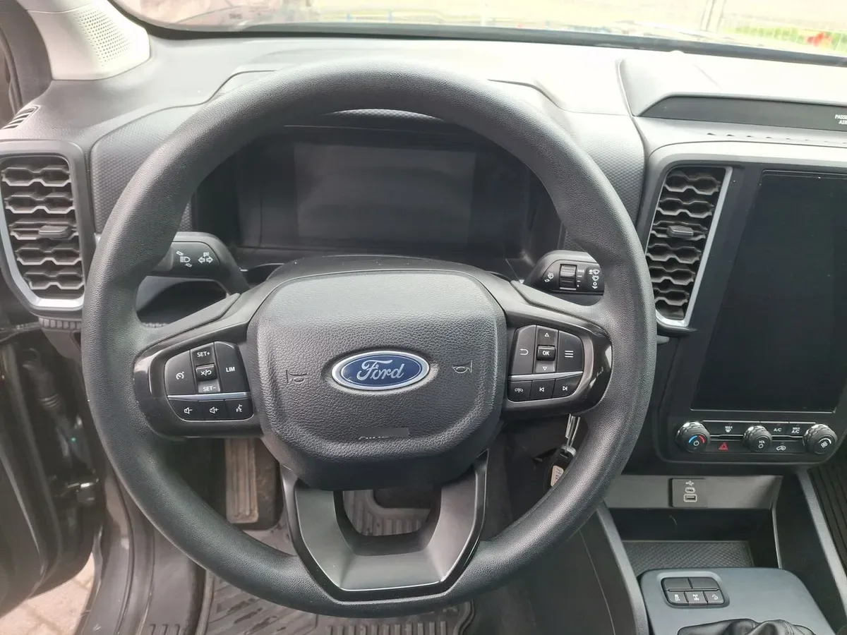 Ford Ranger 2.0 Xl Diesel 4x4 Dob. Cab. Mt 4p año 2025