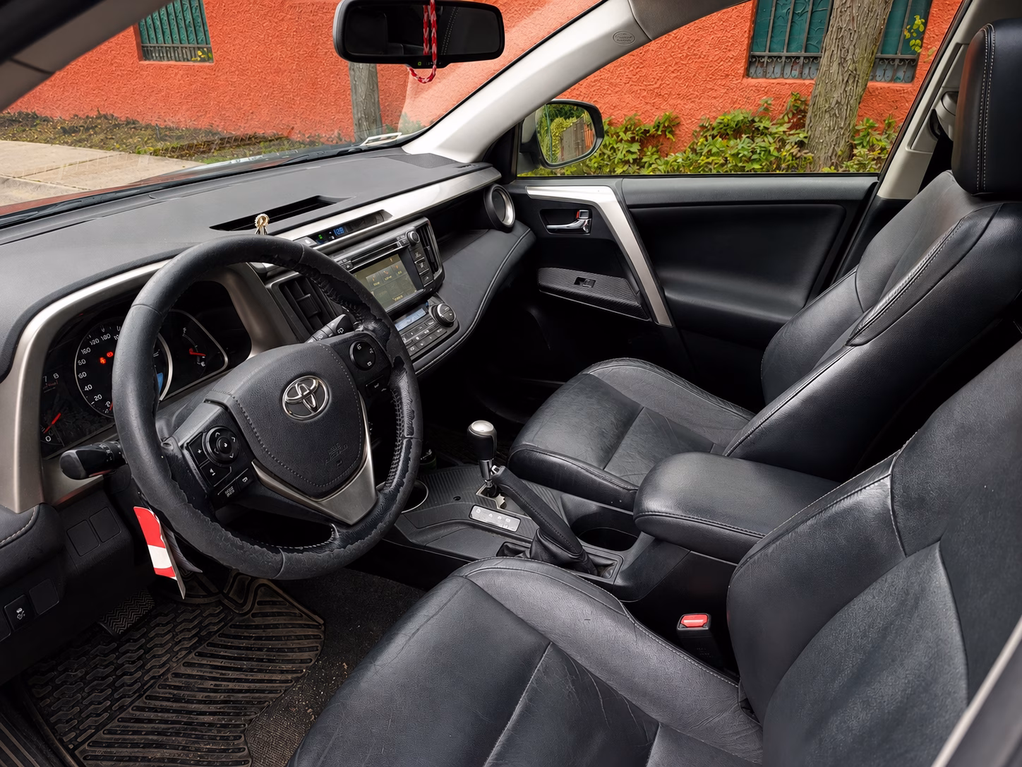 Toyota Rav4 Ltd año 2014
