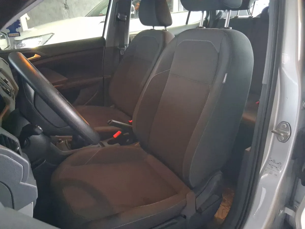 Volkswagen T-Cross 1.0 Tsi Trendline 4x2 5mt 5p año 2024