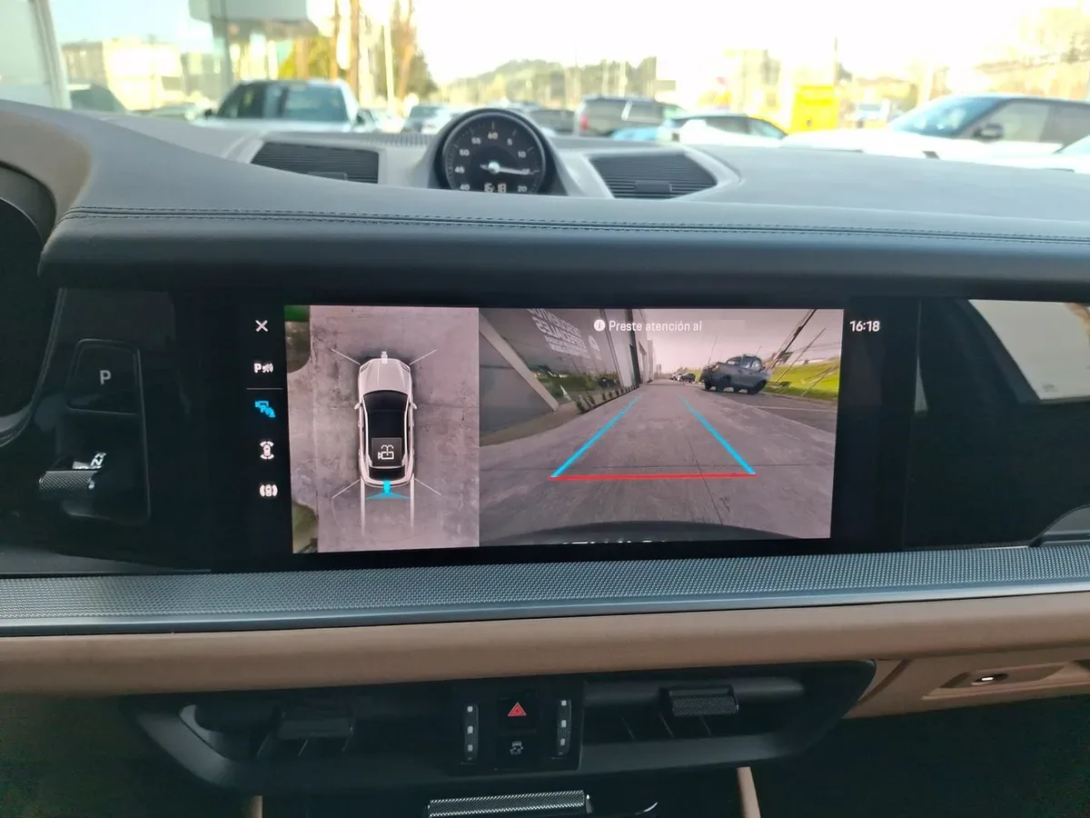 Porsche Cayenne 3.0 E-Hybrid Coupe 4x4 At 5p año 2025