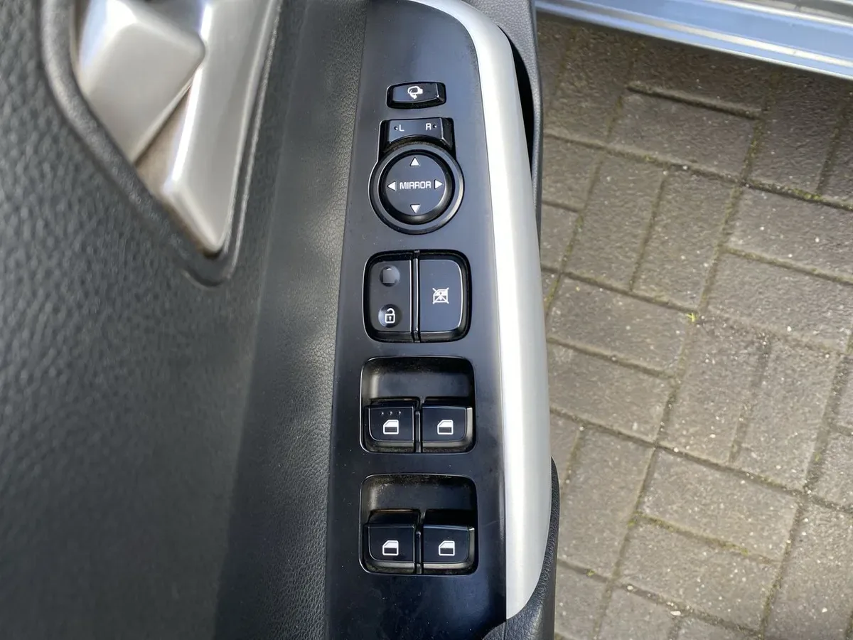 Kia Morning 1.2 Ex 4x2 Hb Abs Ac 5mt 5p año 2023
