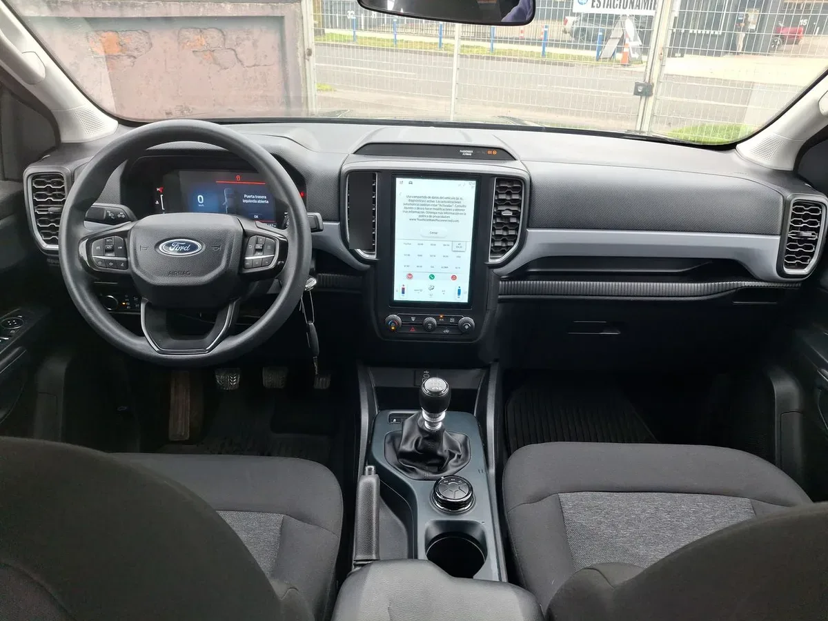 Ford Ranger 2.0 Xl Diesel 4x4 Dob. Cab. Mt 4p año 2025