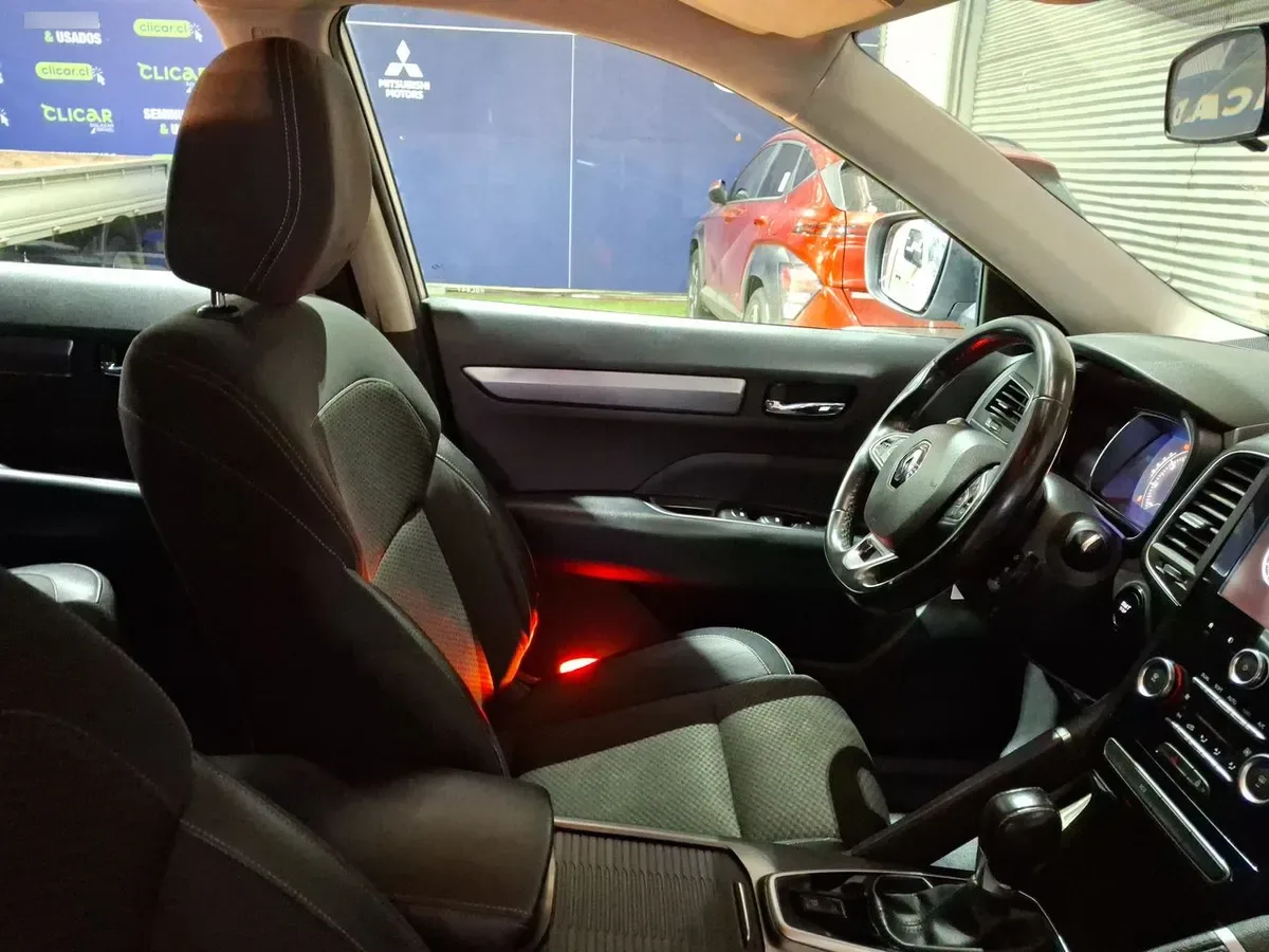 Renault Koleos New 2.5 Zen 2wd At 5p año 2021