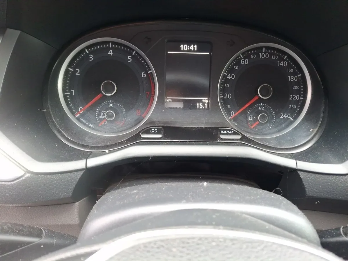 Volkswagen Gol 1.6 Highline 4x2 Mt 5p año 2021