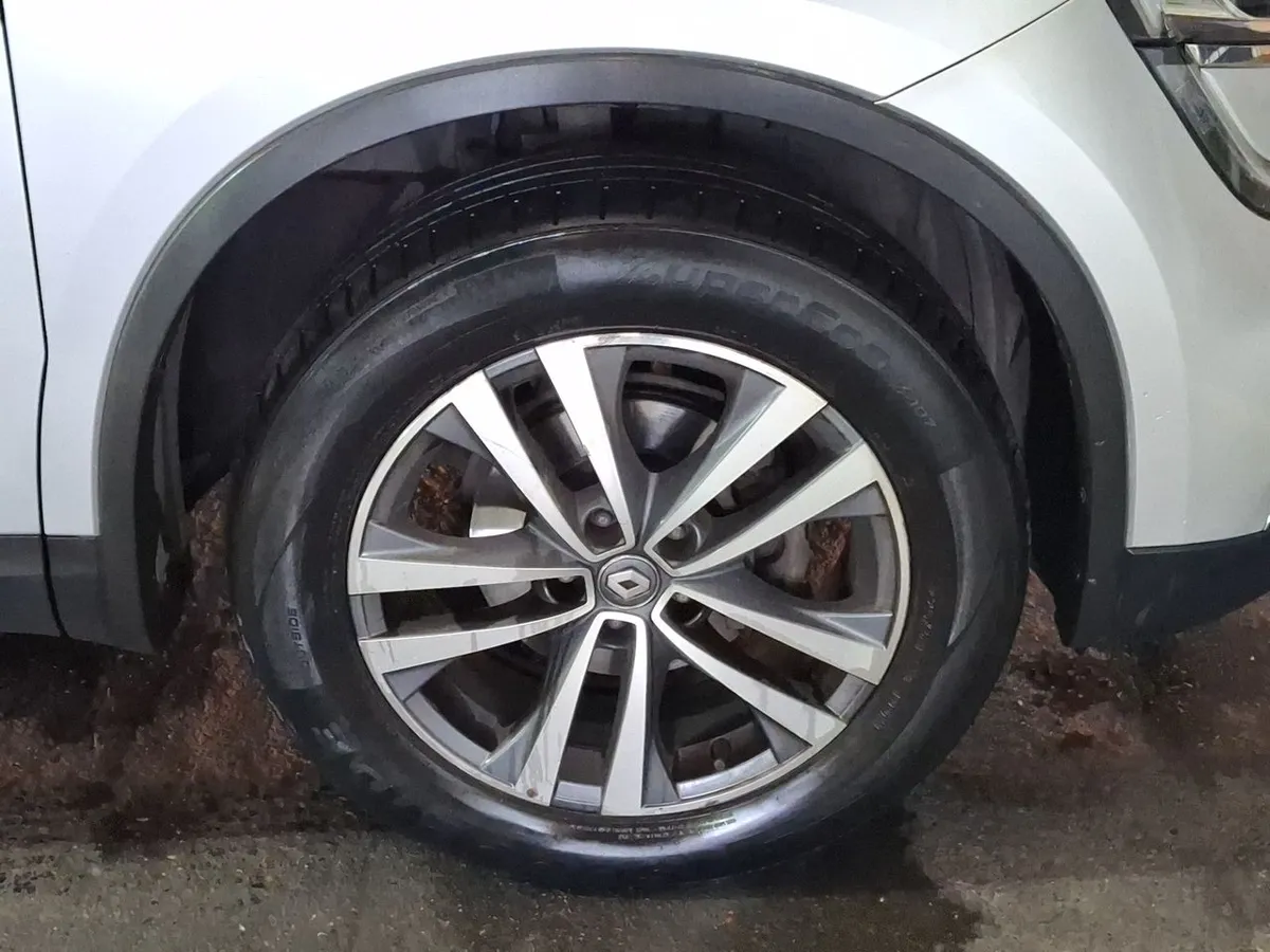 Renault Koleos New 2.5 Zen 2wd At 5p año 2021