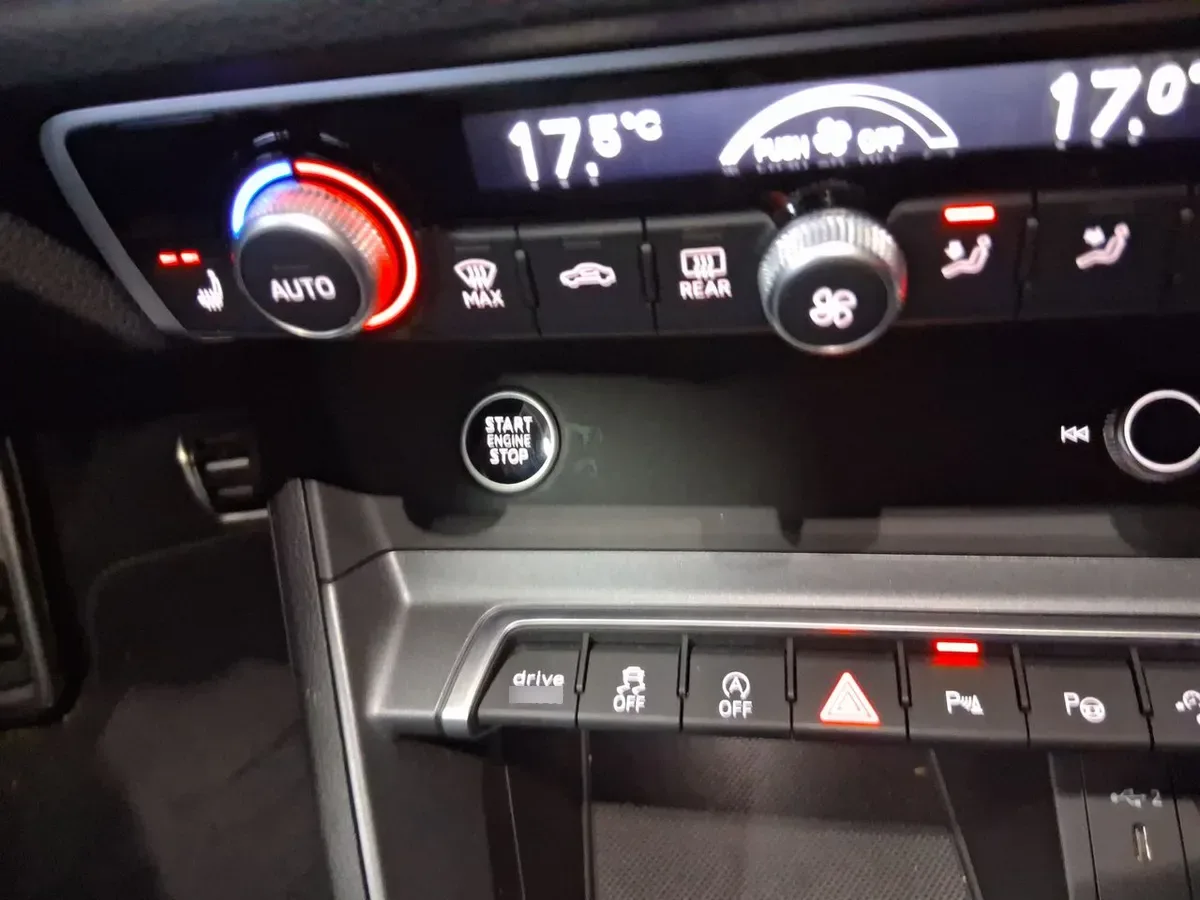 Audi Q3 1.5 35 Tfsi S-Line Sportback 4x2 S-Tronic At 5p año 2026