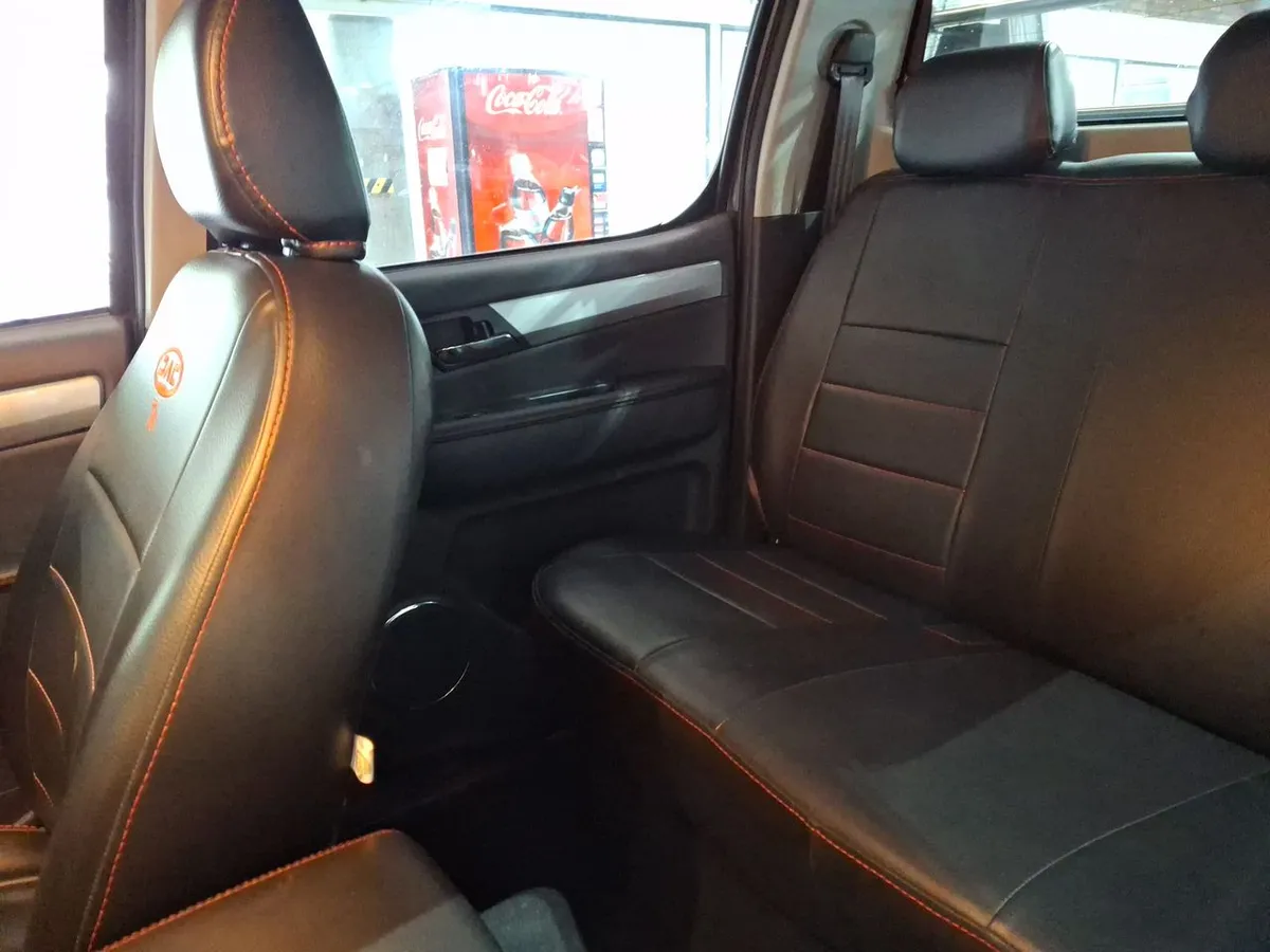 JAC T8 2.0 Comfort Diesel 4x2 Mt 4p año 2021