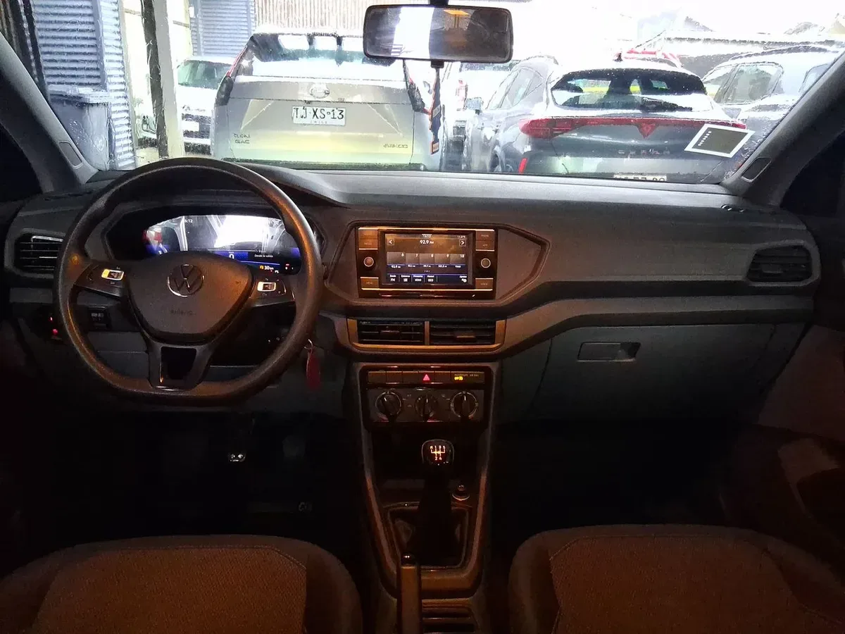 Volkswagen T-Cross 1.0 Tsi Trendline 4x2 5mt 5p año 2024