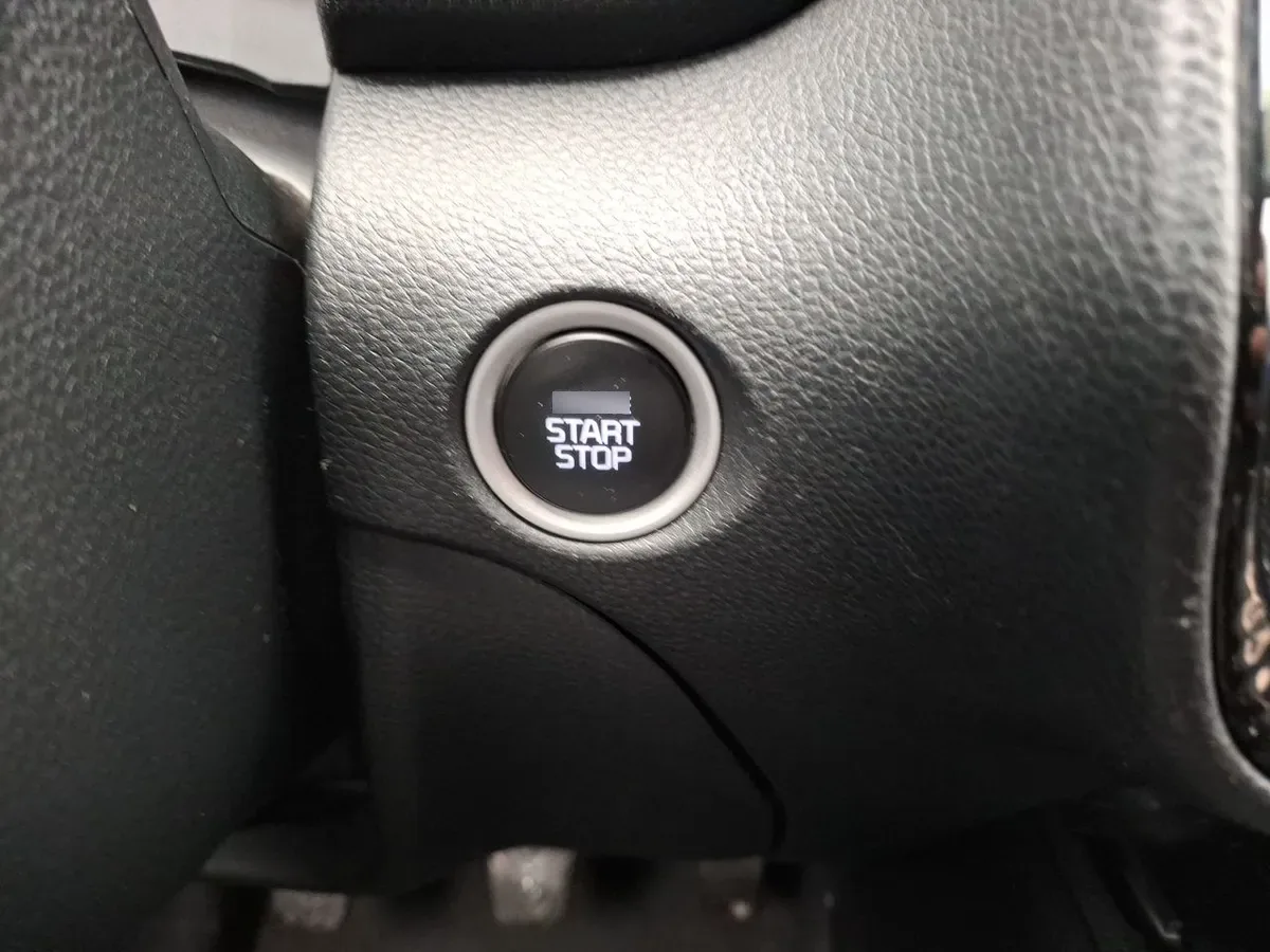 Kia Sonet 1.5 Ex Full 4x2 Ri 6mt 5p año 2024