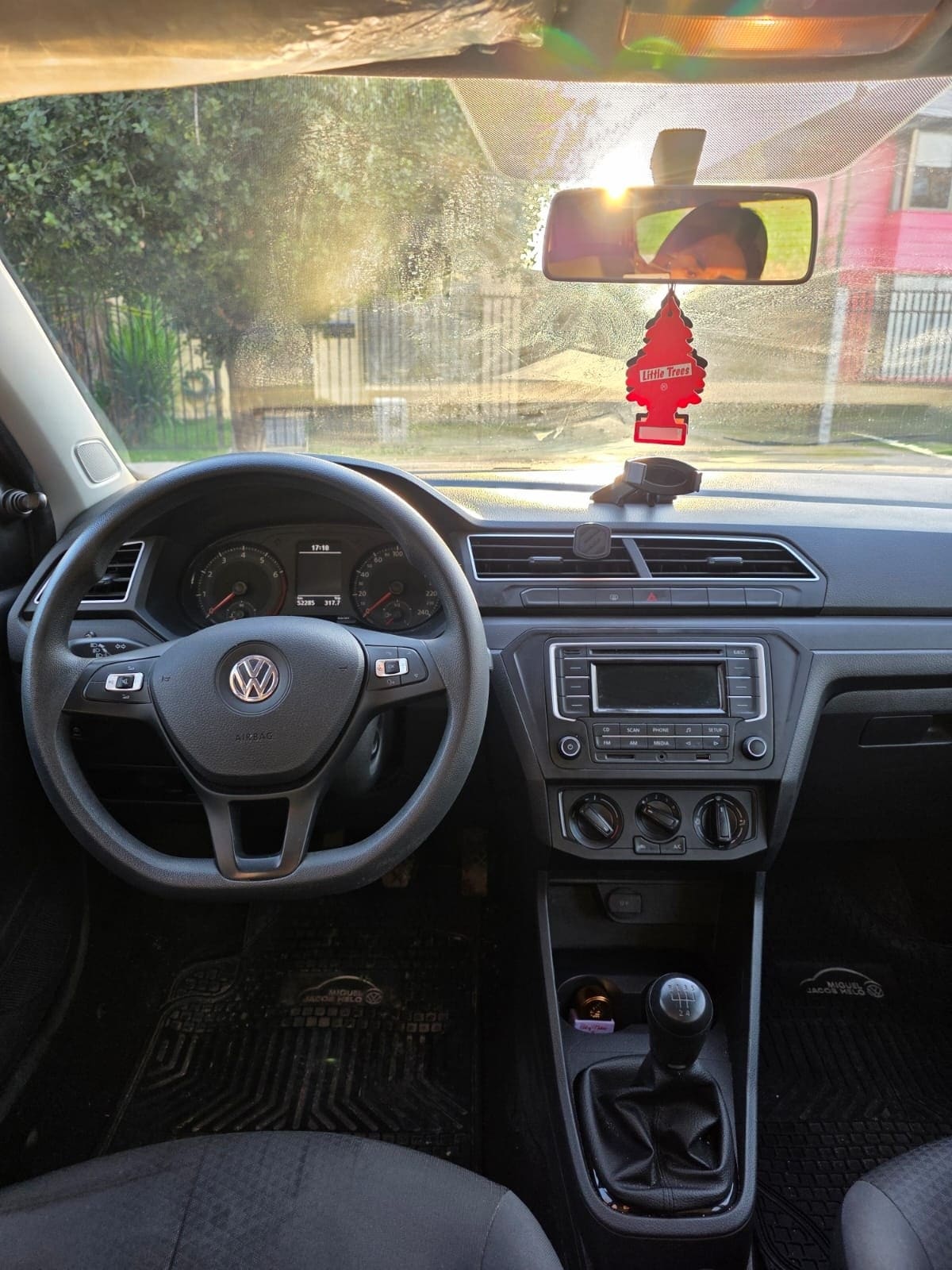 VOLKSWAGEN GOL 1.6 Trendline Lite Mt año 2022