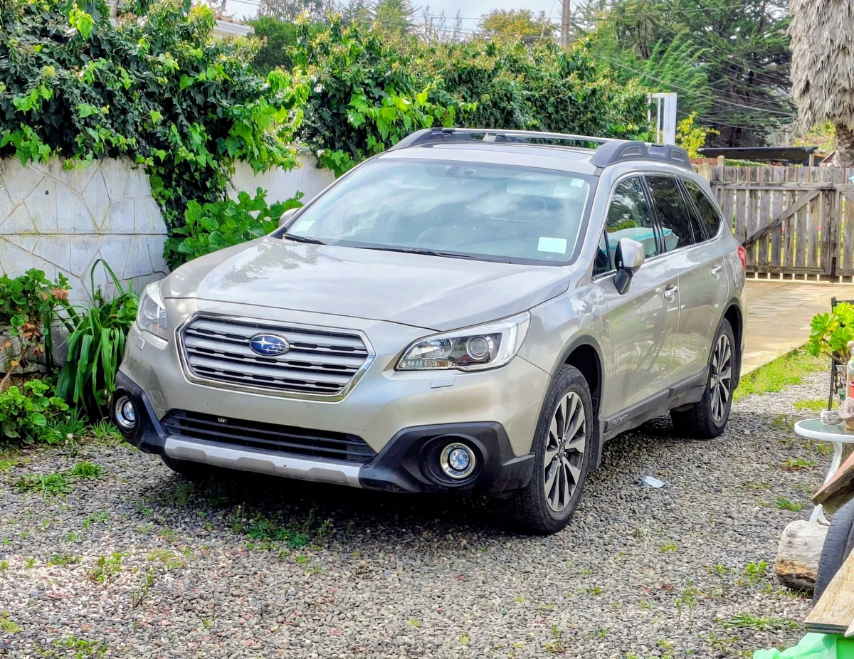 Subaru Outback 2.5 I Cvt Limited Zt (hk) At 4x4 año 2016