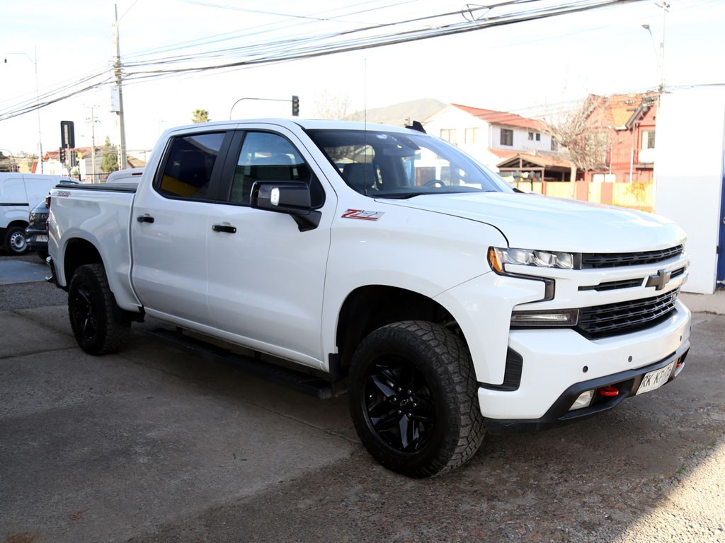 Chevrolet Silverado Cc Ltz At 4x4 año 2022