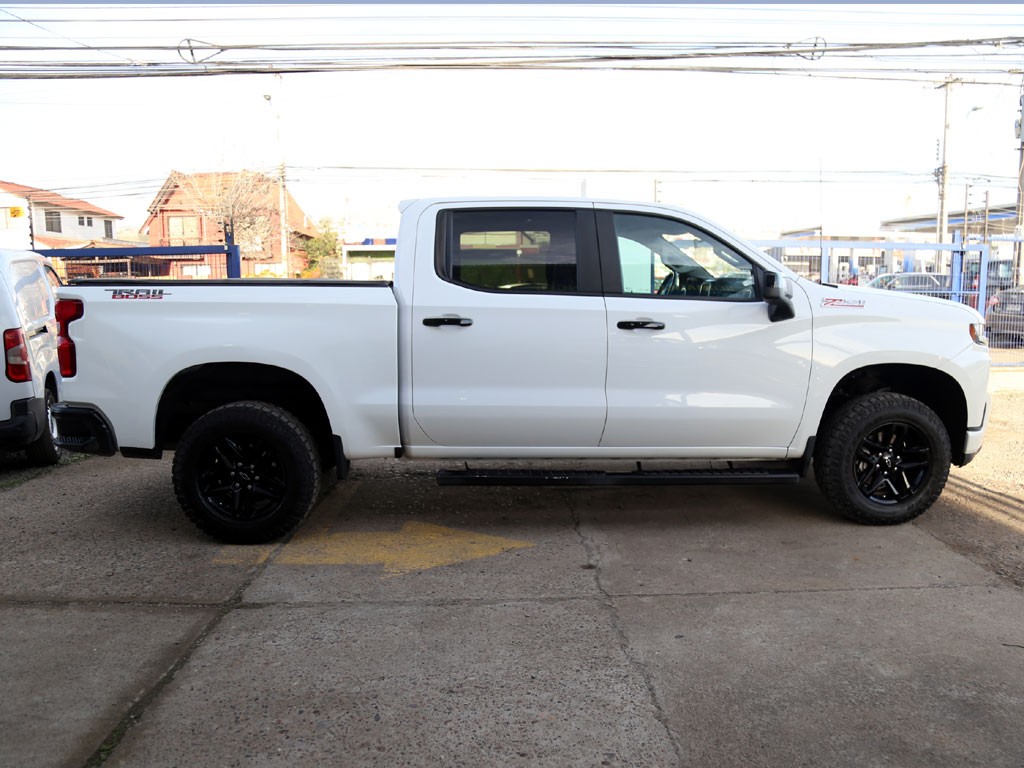 Chevrolet Silverado Cc Ltz At 4x4 año 2022
