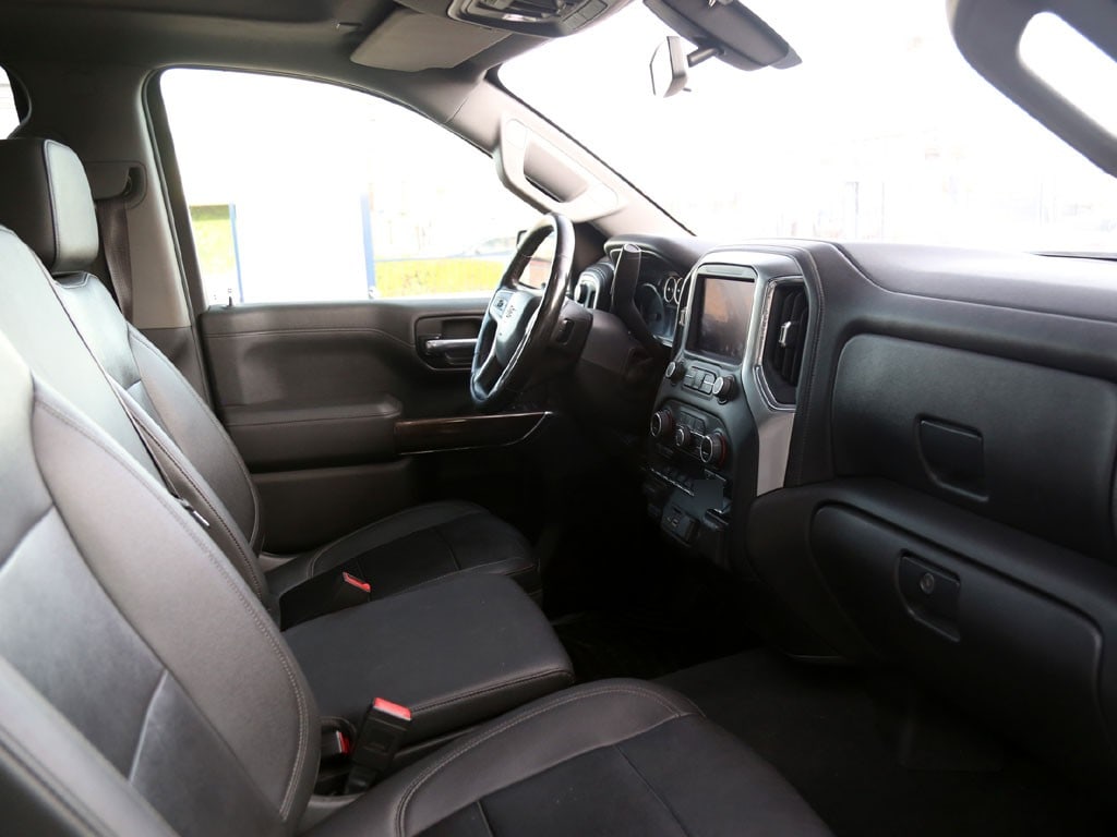 Chevrolet Silverado Cc Ltz At 4x4 año 2022