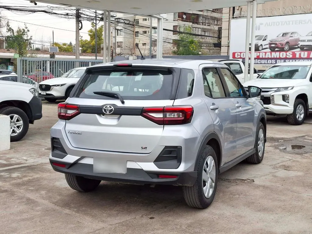 Toyota Raize 1.2 año 2025