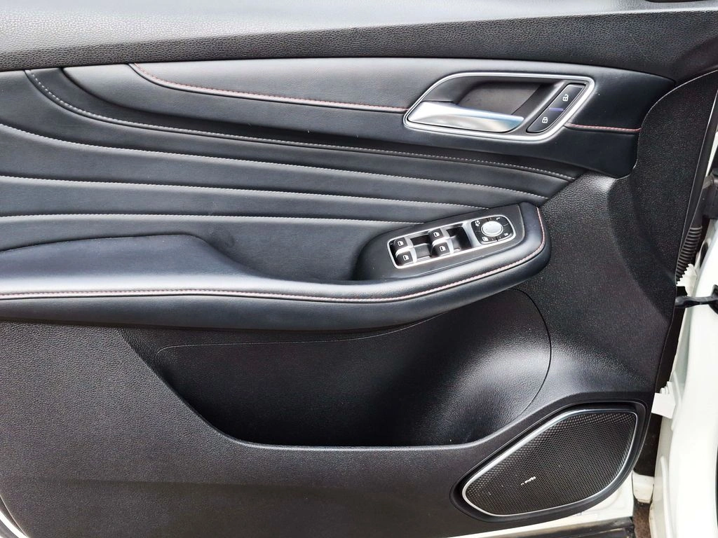MG Hs 2.0 año 2023