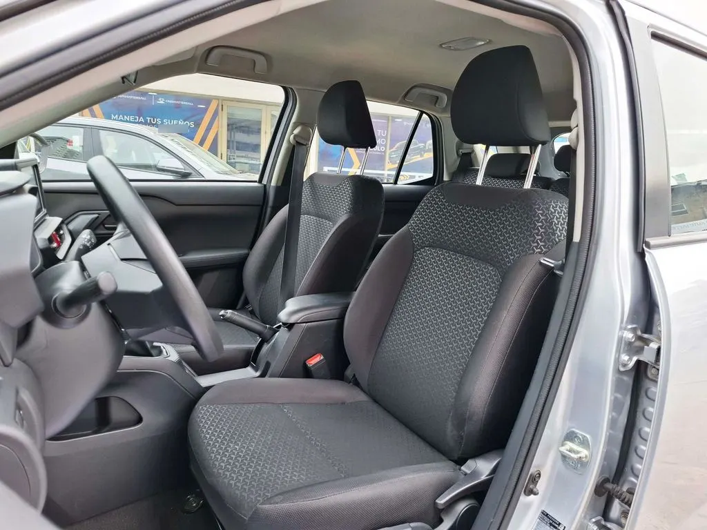 Toyota Raize 1.2 año 2025