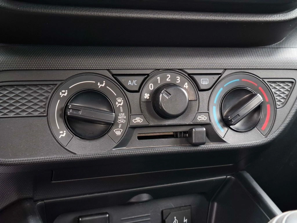 Toyota Raize 1.2 año 2025
