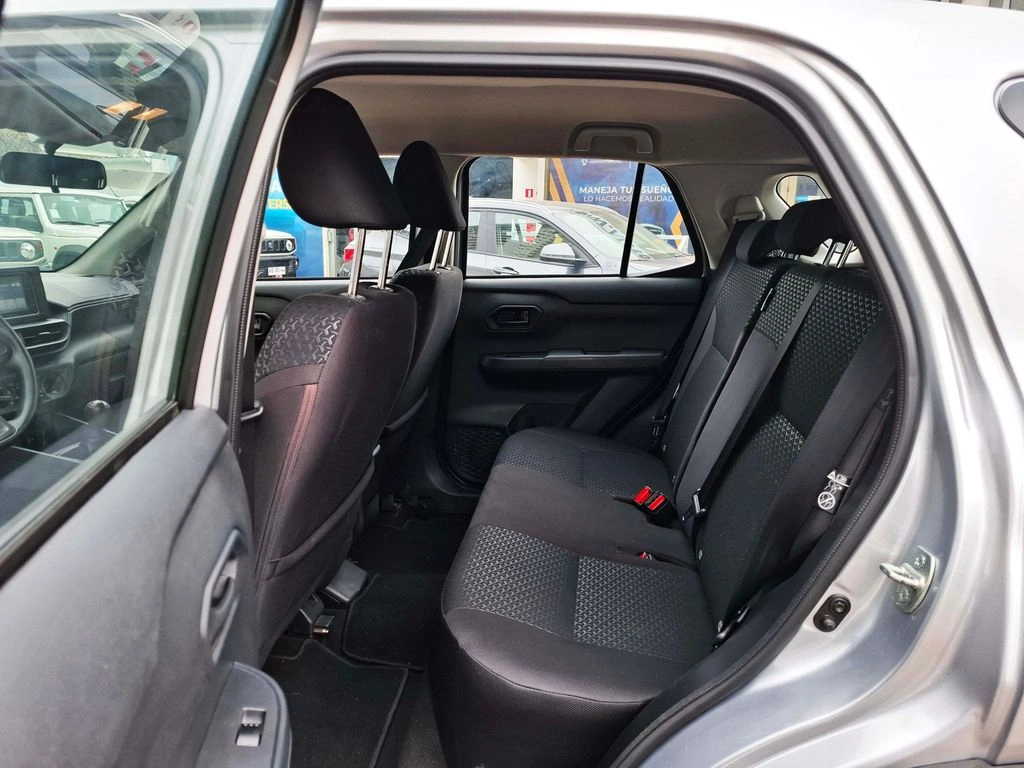 Toyota Raize 1.2 año 2025