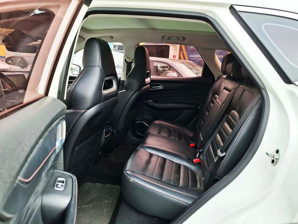 MG Hs 2.0 año 2023