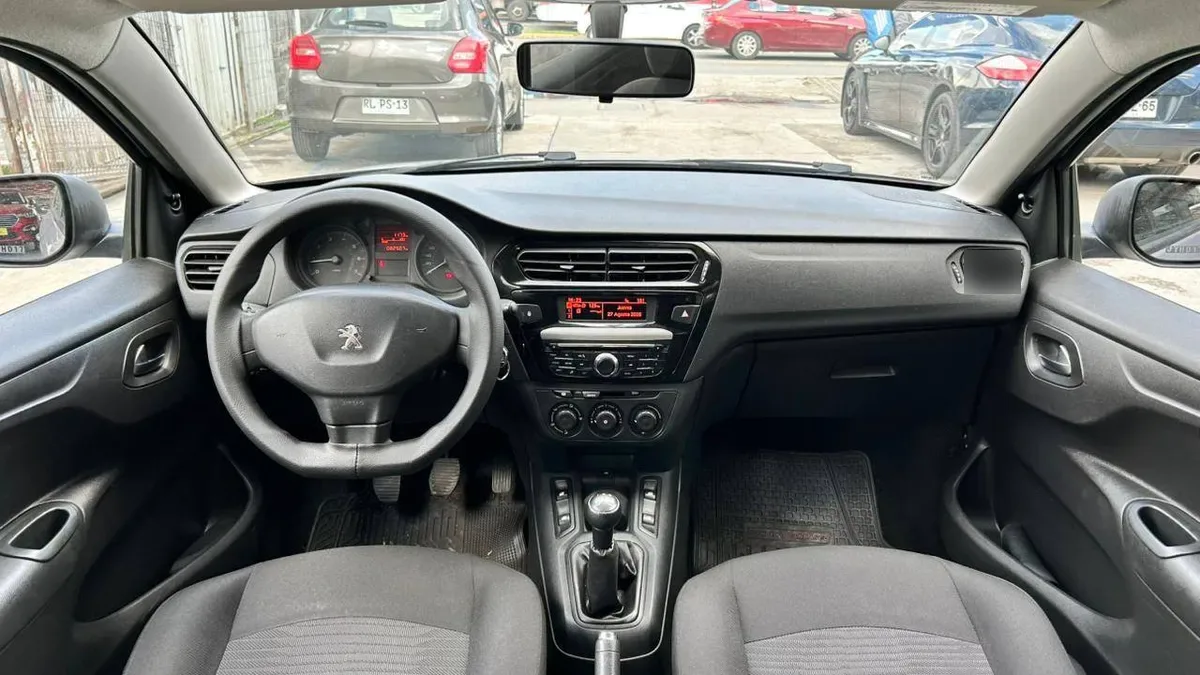 Peugeot 301 Vti 1.6 Mt año 2018