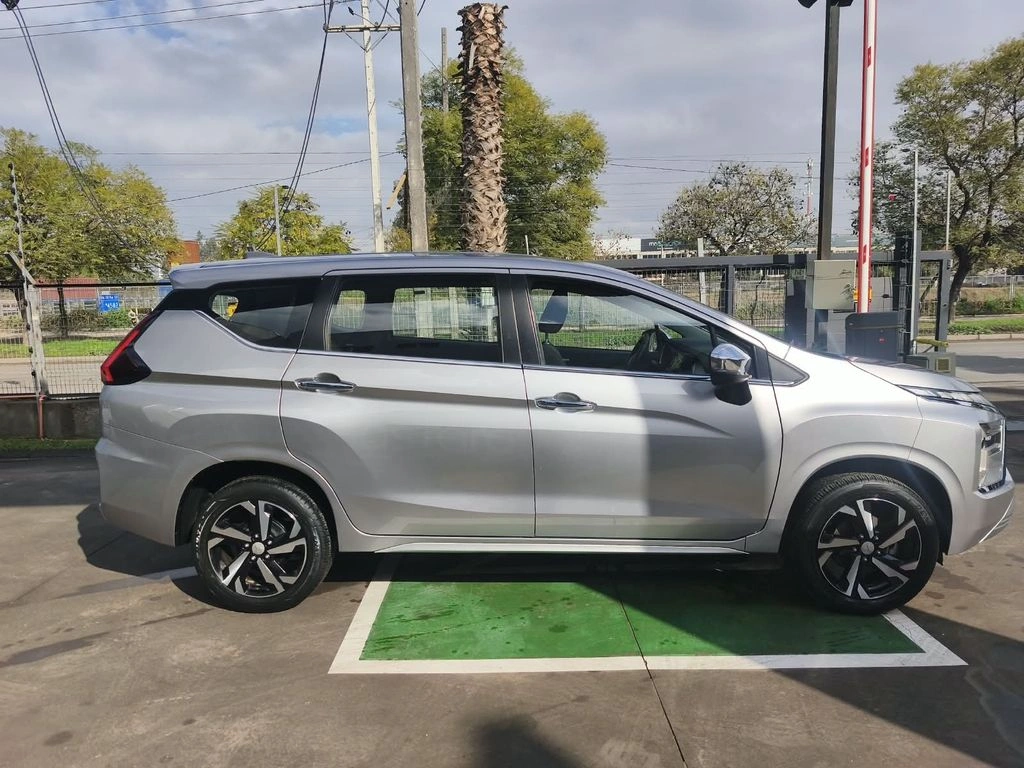 Mitsubishi Xpander Glx 1.5 Aut año 2024