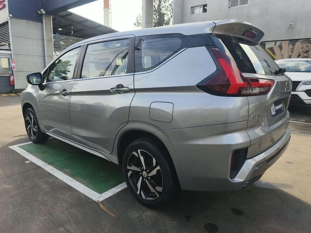 Mitsubishi Xpander Glx 1.5 Aut año 2024