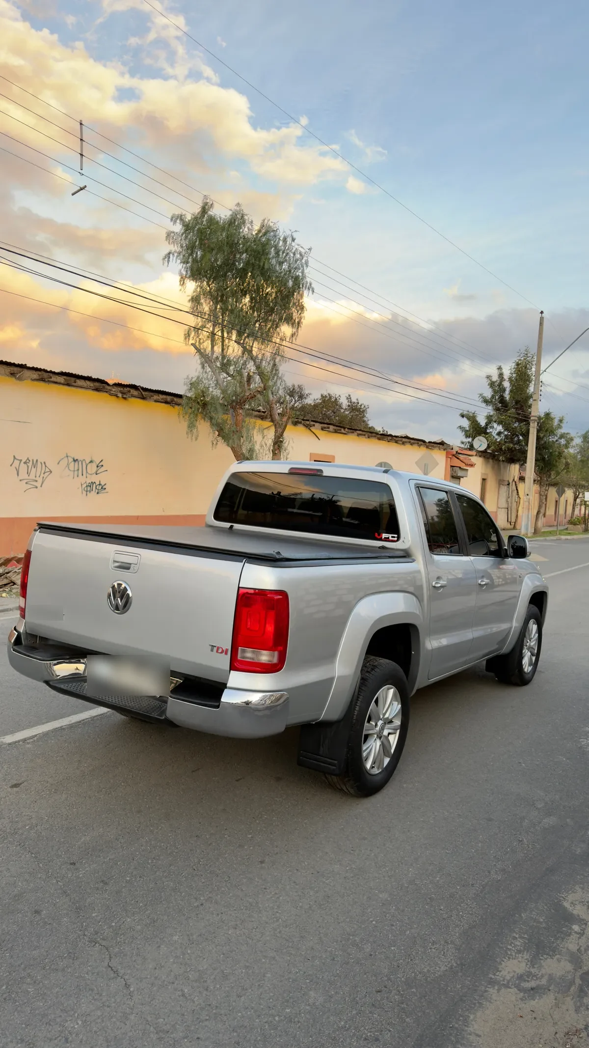 Volkswagen Amarok 2.0 Highline At8 4moti Diesel año 2016