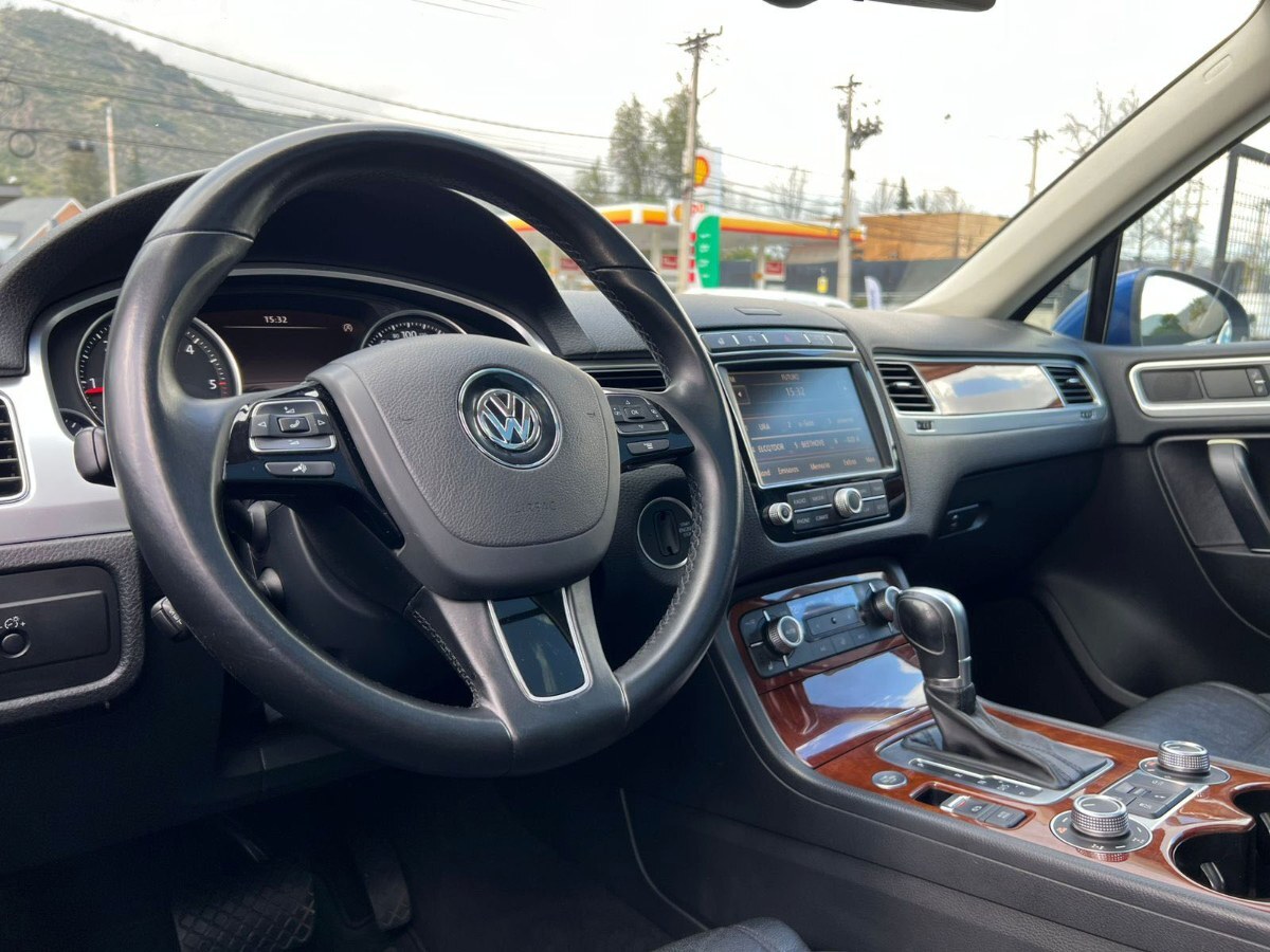 Volkswagen Touareg 3.0 Tdi año 2017