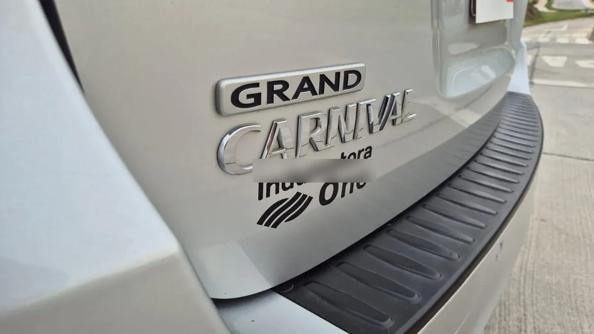 KIA MOTORS GRAND CARNIVAL Grand Carnival Ex 3.3 Gsl 6at Ltd año 2018