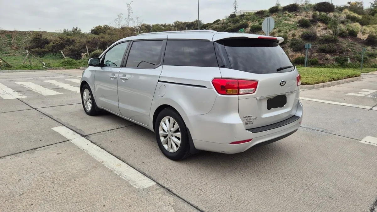 KIA MOTORS GRAND CARNIVAL Grand Carnival Ex 3.3 Gsl 6at Ltd año 2018