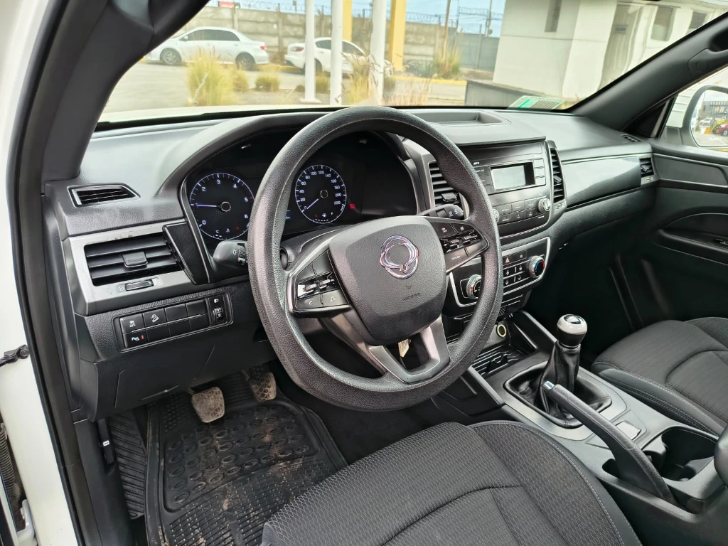Ssangyong Grand Musso 2.2 4x2 Mt Full-Ql612 año 2023