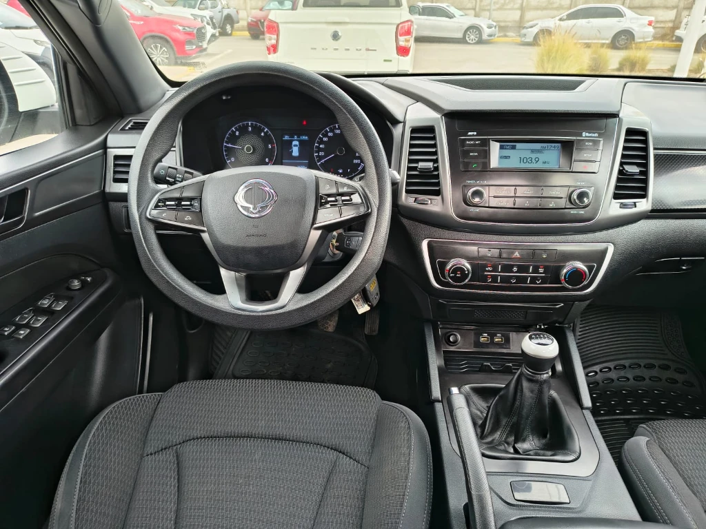 Ssangyong Grand Musso 2.2 4x2 Mt Full-Ql612 año 2023