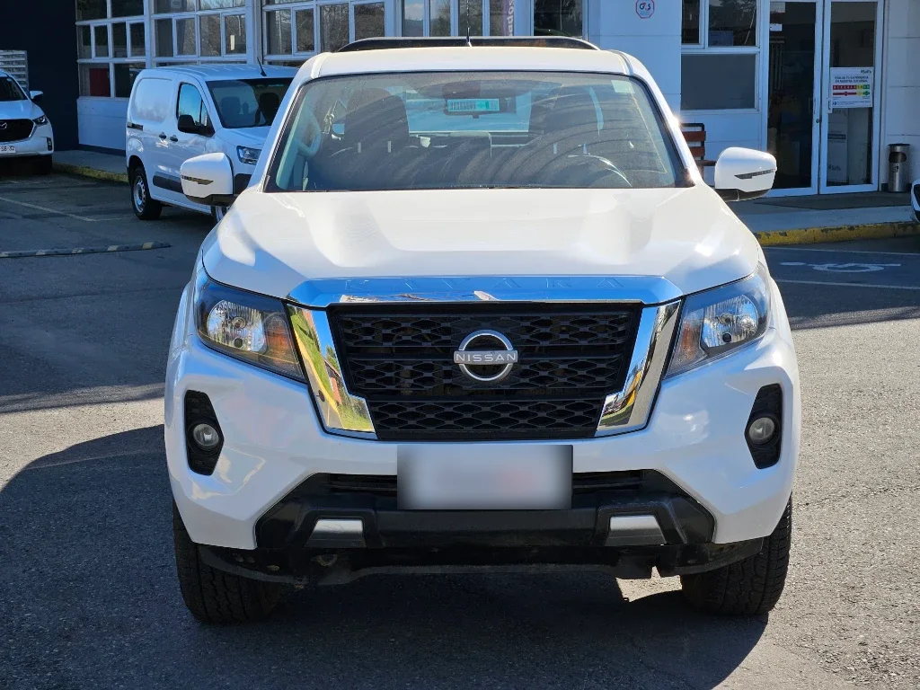 Nissan Navara Xe Dc Mt 4x4 2.3 año 2023