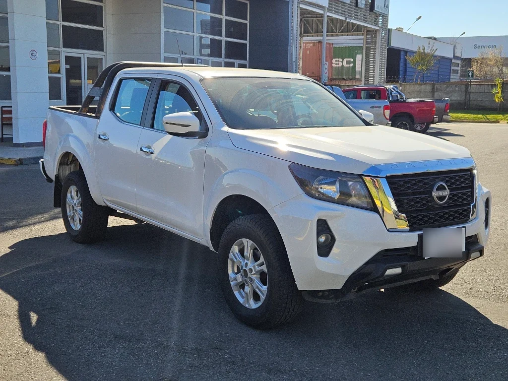 Nissan Navara Xe Dc Mt 4x4 2.3 año 2023