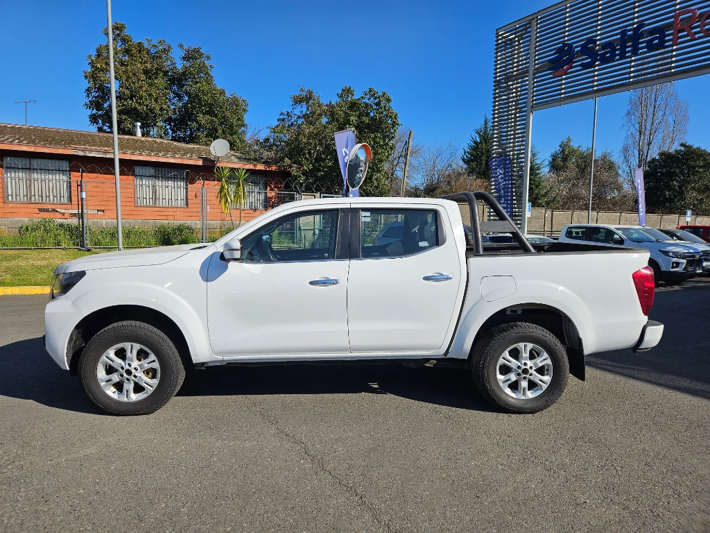 Nissan Navara Xe Dc Mt 4x4 2.3 año 2023