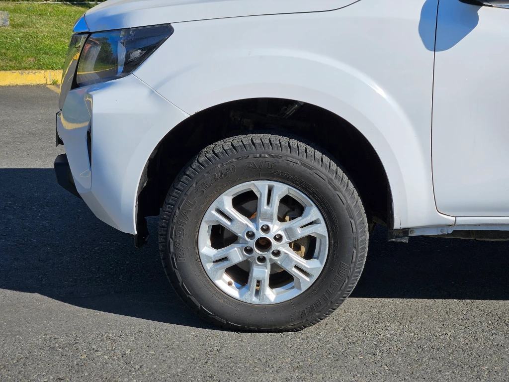 Nissan Navara Xe Dc Mt 4x4 2.3 año 2023