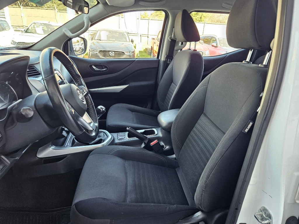 Nissan Navara Xe Dc Mt 4x4 2.3 año 2023