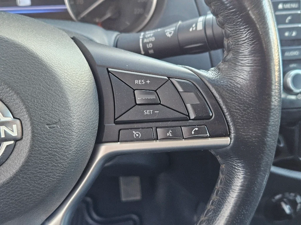 Nissan Navara Xe Dc Mt 4x4 2.3 año 2023