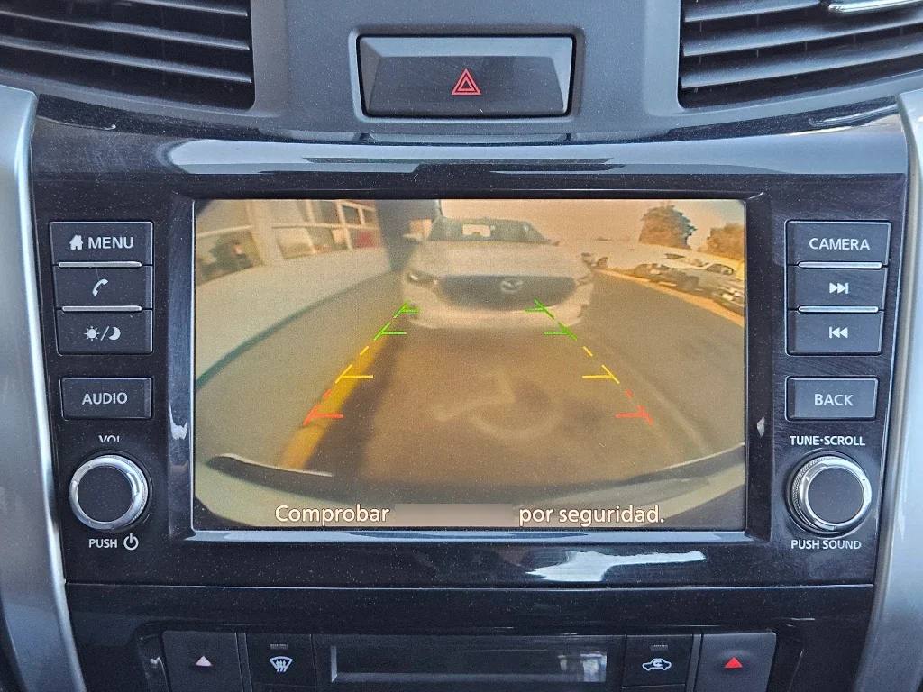 Nissan Navara Xe Dc Mt 4x4 2.3 año 2023