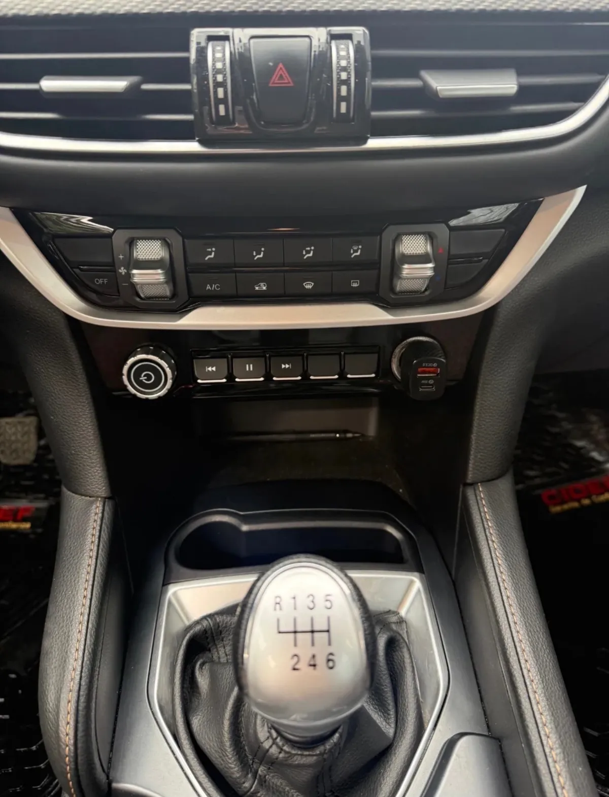 Foton G7 2.0 V4 4x2 Mt Diesel año 2023