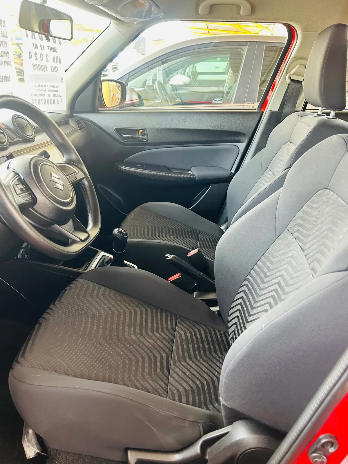 SUZUKI SWIFT 1.2 Gl Mt año 2024