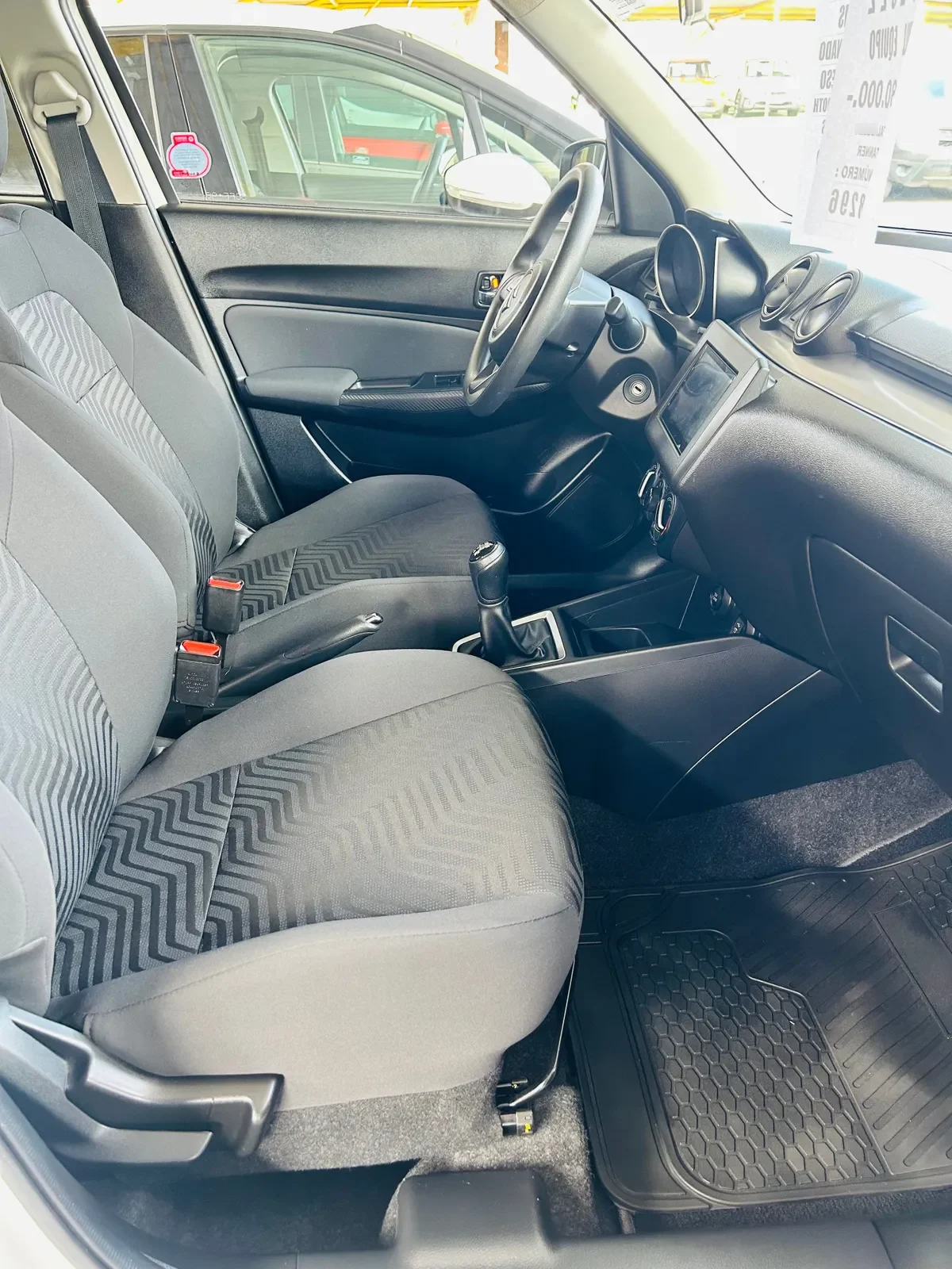 SUZUKI SWIFT 1.2 Gl Mt año 2022
