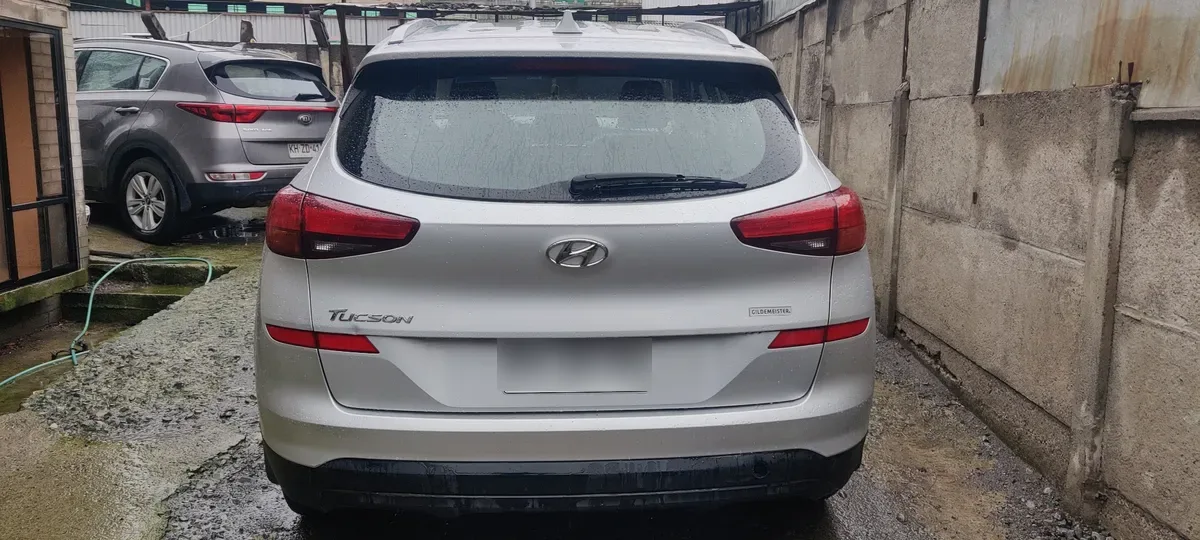 HYUNDAI TUCSON 2.0 Tl Gl Adv Nav Mt año 2019