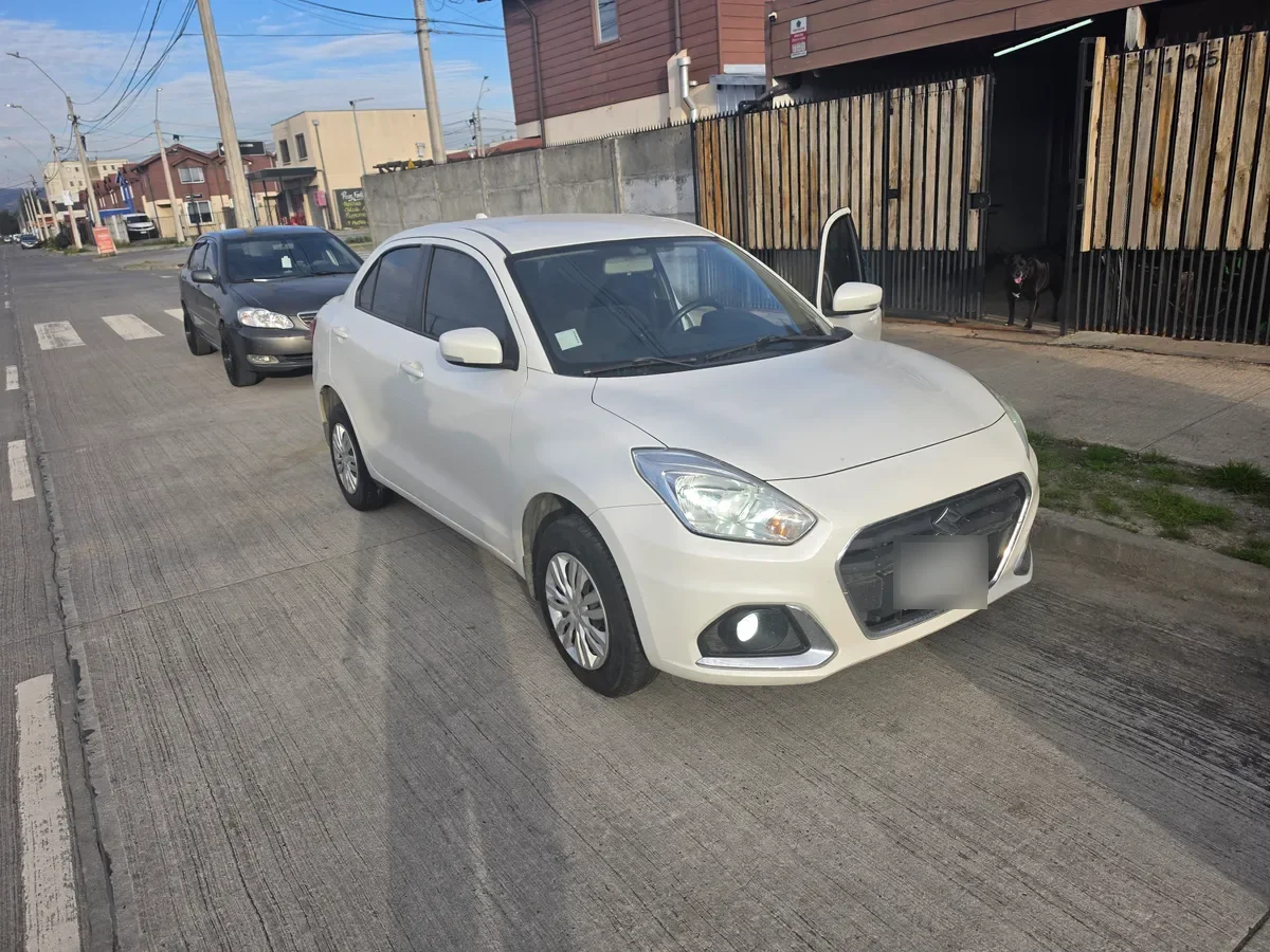 SUZUKI DZIRE 1.2 Gl Sport Mt año 2023