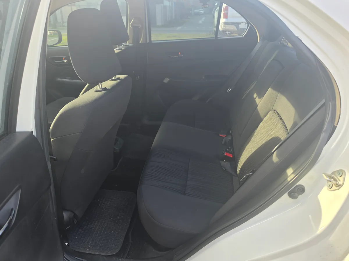 SUZUKI DZIRE 1.2 Gl Sport Mt año 2023